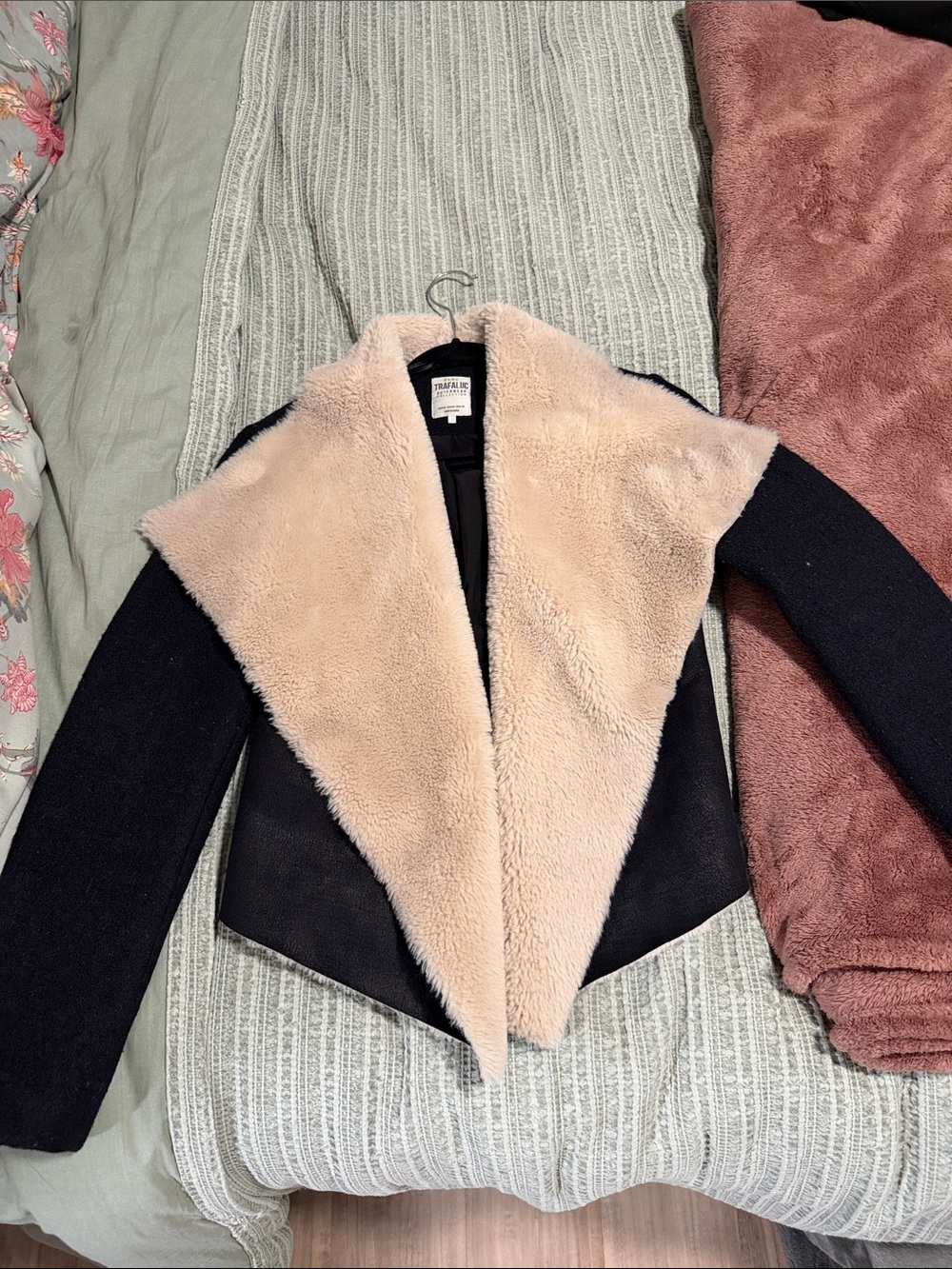 ZARA Trafaluc Outwear Collection Black Jacket with Cream Faux Shearling Collar